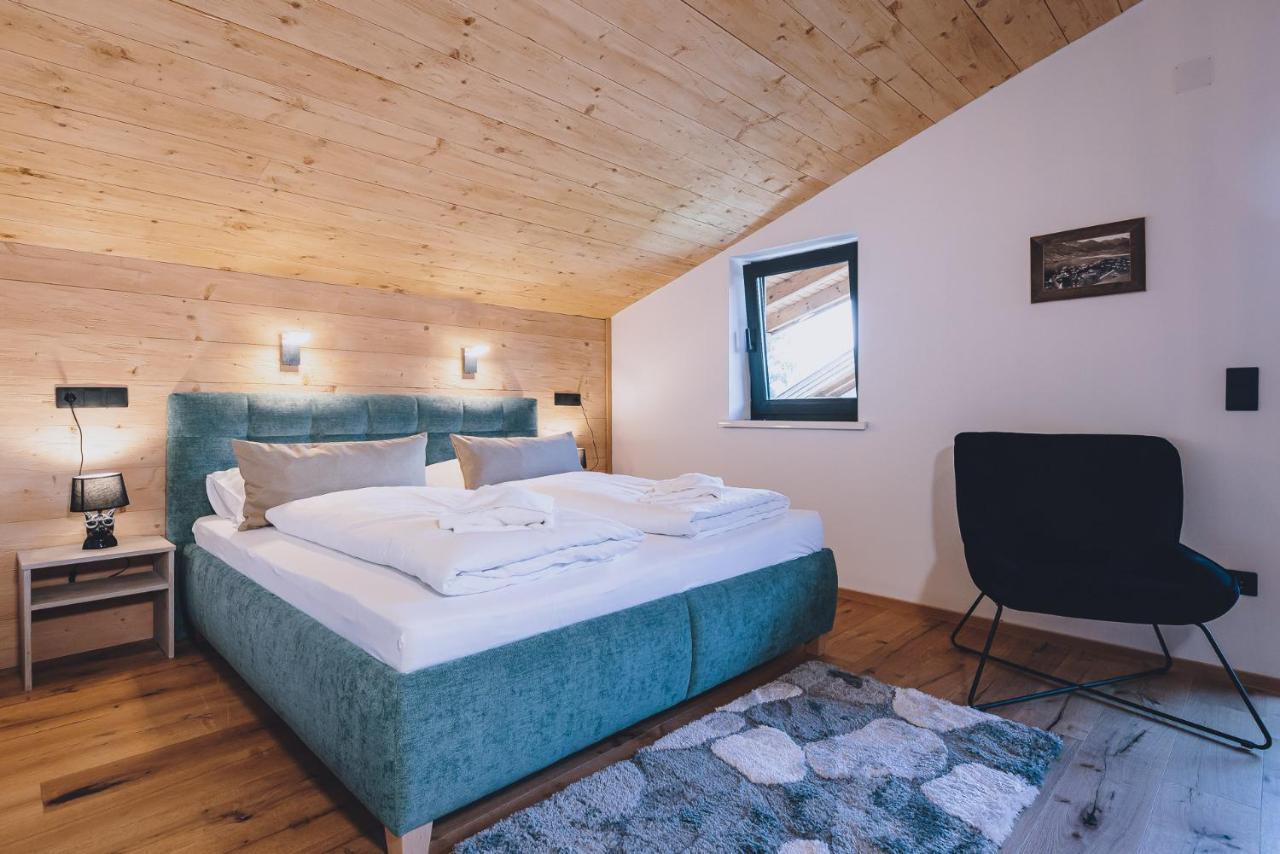 Premium Areit By We Rent, Summercard Included