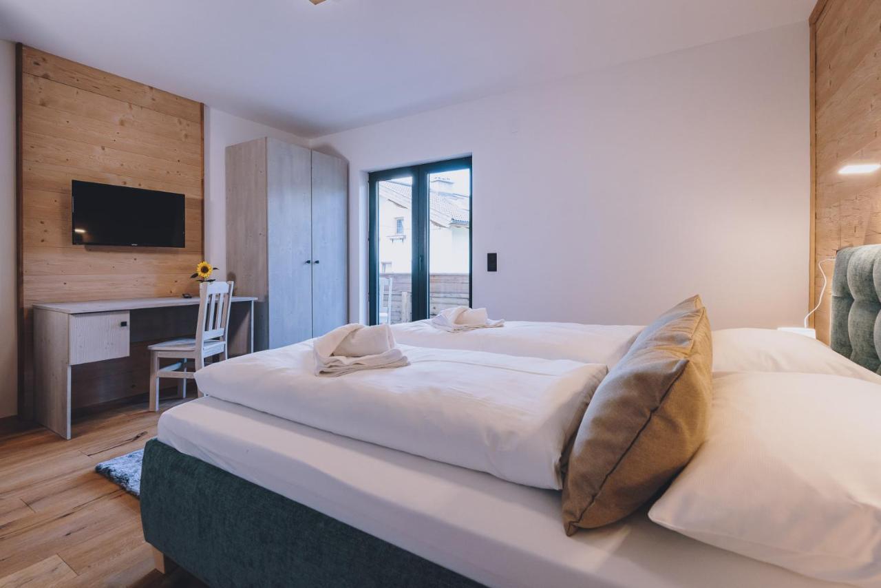 Premium Areit By We Rent, Summercard Included